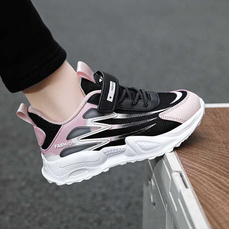 Girls outdoor running shoes adult casual sports shoes non slip childrens sports shoes breathable mesh surface W250318