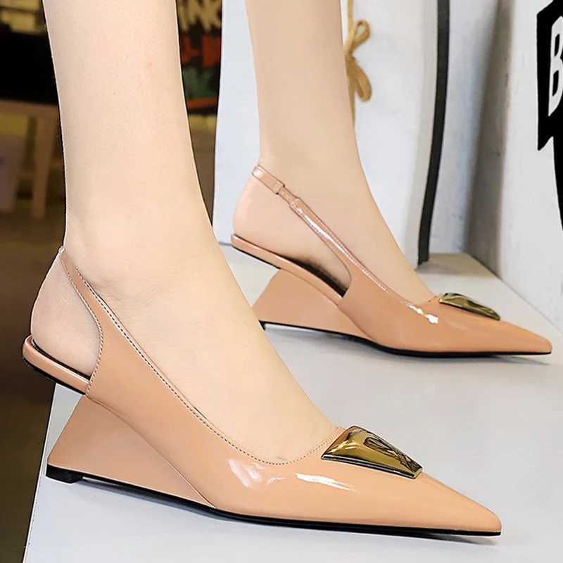 Patent leather high H wedge shoes for womens fashion pump toe hollow shoulder strap 6.5cm warm sandals white H shoes Y250317
