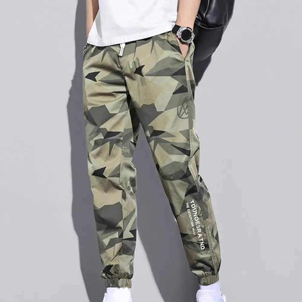 Mens Cargo Pants Camouflage Letter Jogger Trousers Hip-hop Mid Waist Summer Casual Sweatpants Techwear anime male moletom W250318