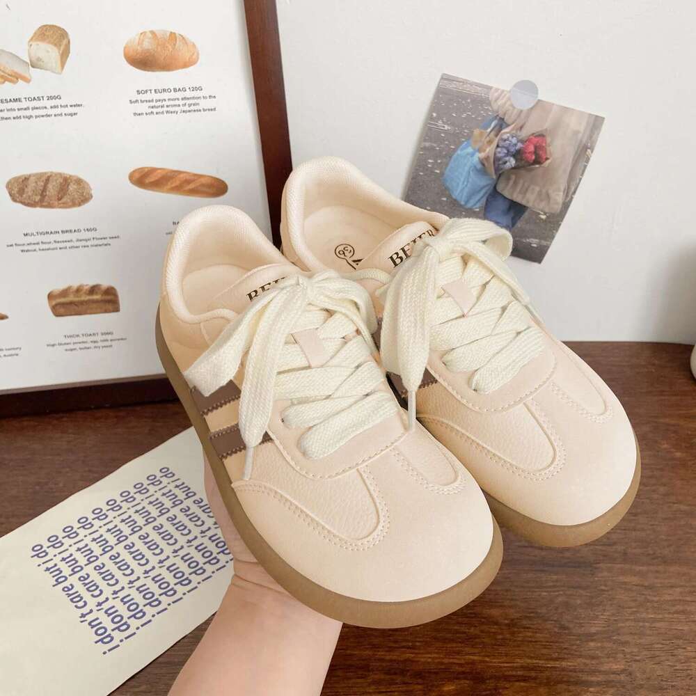 Women's Autumn New Fashion Trend Wide Toe Soft Comfortable Flat Outdoor Casual Sports Shoes