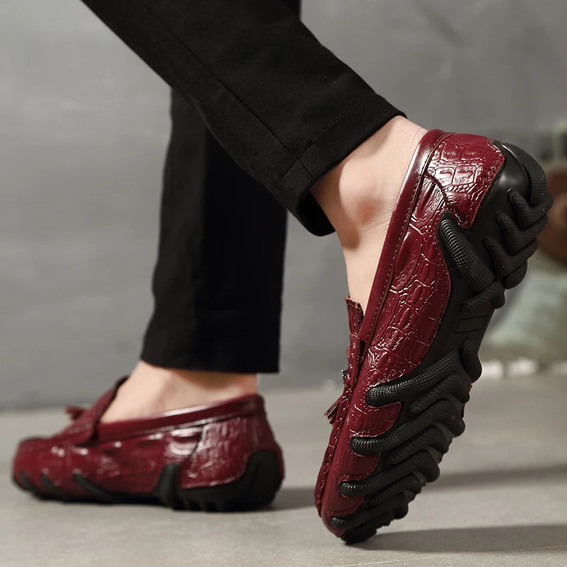 Men Genuine Leather Business Shoes Pattern Loafers Fashion Moccasins Male Driving Flats Comfy Slip-On Man Casual Shoes 250314