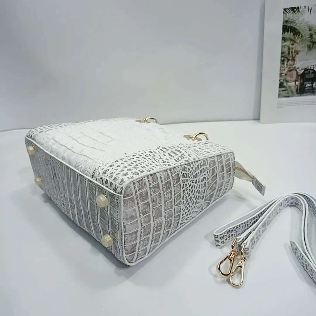 Fashion Crocodile Leather Women Handbags Alligator Small Brand Shoulder Messenger Bag Female Temperament Bags 2024 New