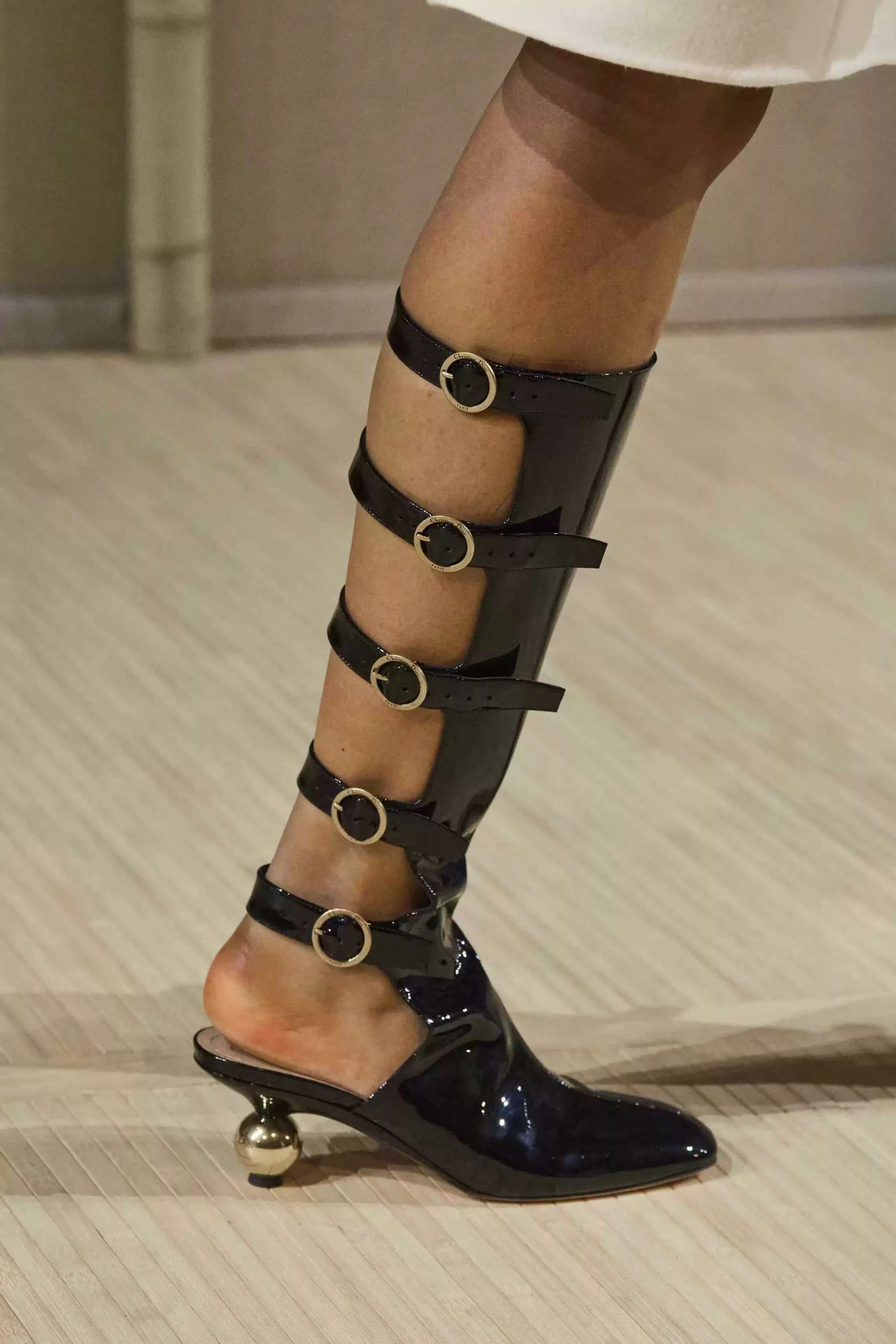 2024 Fall New Runway Strange Style Leather Hollow Out Ankle Boots Designer Round Toe Black Long Boot Women's Shoes