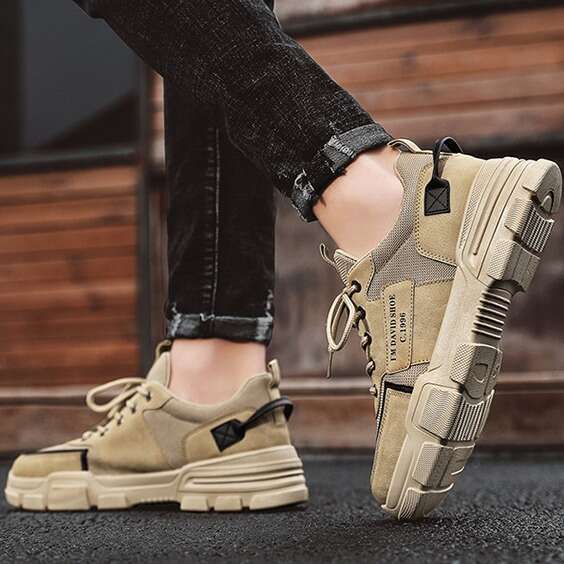 New Spring Wear resistant Work Clothes Lightweight Black Board Sports, Leisure, Breathable Men's Non slip Outdoor Shoes