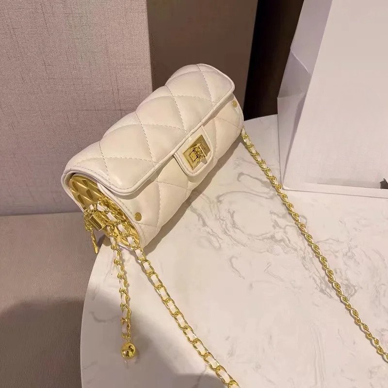 2025 New Designer Bag Small Fragrant Style Dia Grid Chain Bag Small Western Style Single Shoulder Slanted Women's Pillow Bag Wallet Underarm Bag