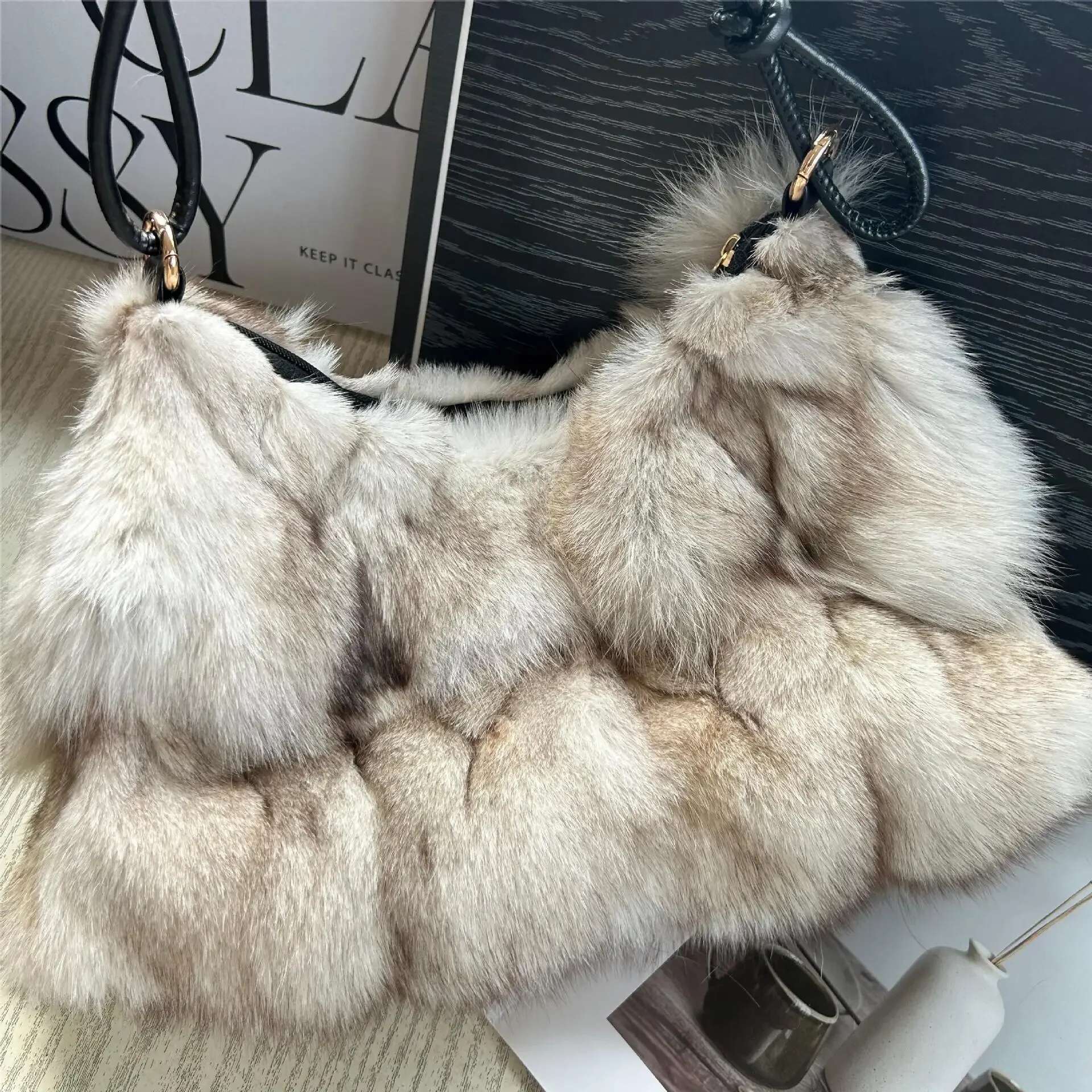 Fashion Fox Fur Bags For Woman Designer Women Handbag Fluffy Warm Plush Shoulder Winter Soft Tote Crossbody Bag New