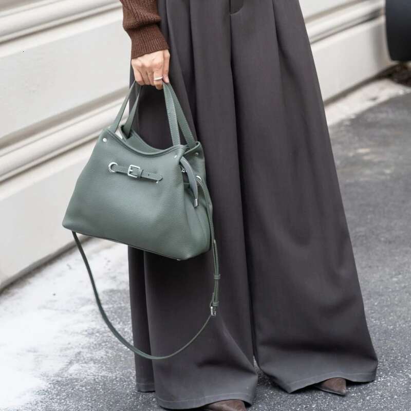 Genuine woman soft leather shoulder Handbags ladies crossbody bags designer minimalism cowhide bag