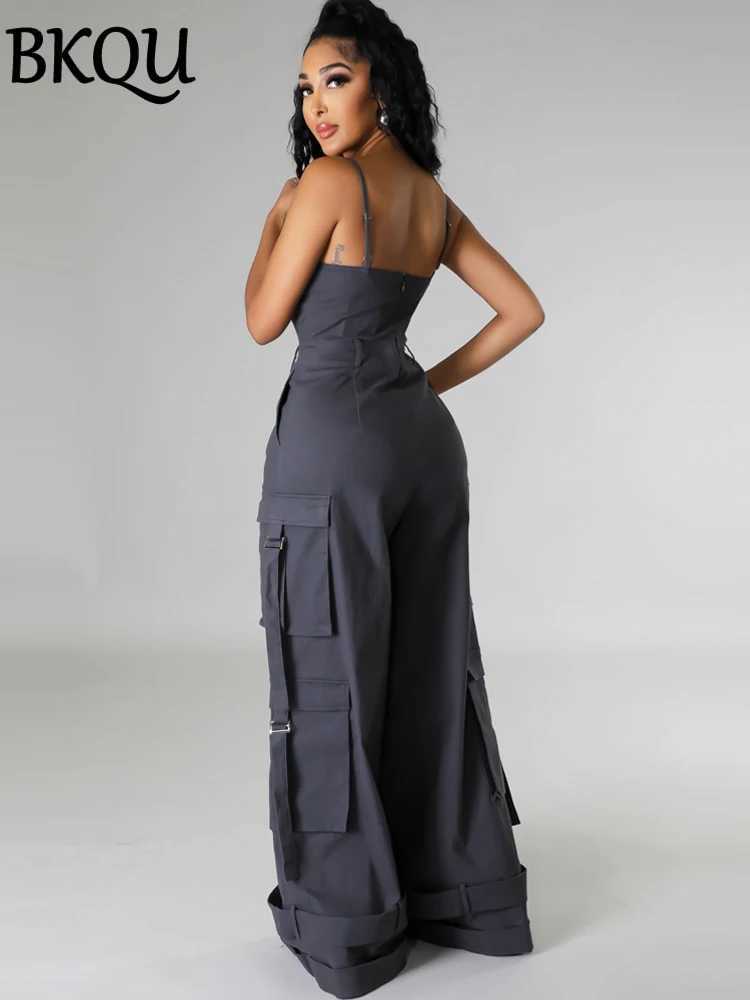 BKQU wide leg jumpsuit womens pocket spaghetti shoulder strap cargo integrated game server 2024 summer backless zipper shirt jacket X250318