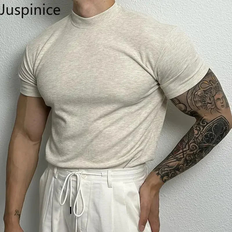 Summer Half Turtle Neck Large Short Sleeve T-shirt for Mens Elastic Casual Simple Street Personalized Top for Mens Wear 250317