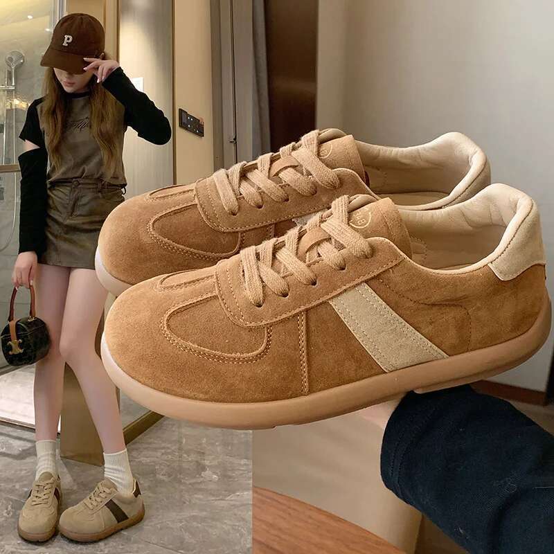 Autumn New Fashion Trend Women's College Style Wide Toe Soft Comfortable Flat Outdoor Casual Sports Shoes