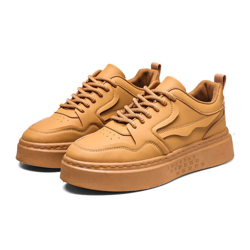 2025 New Spring Kitchen Work Labor Protection Sports and Leisure Black Men's Board Shoes Trendy