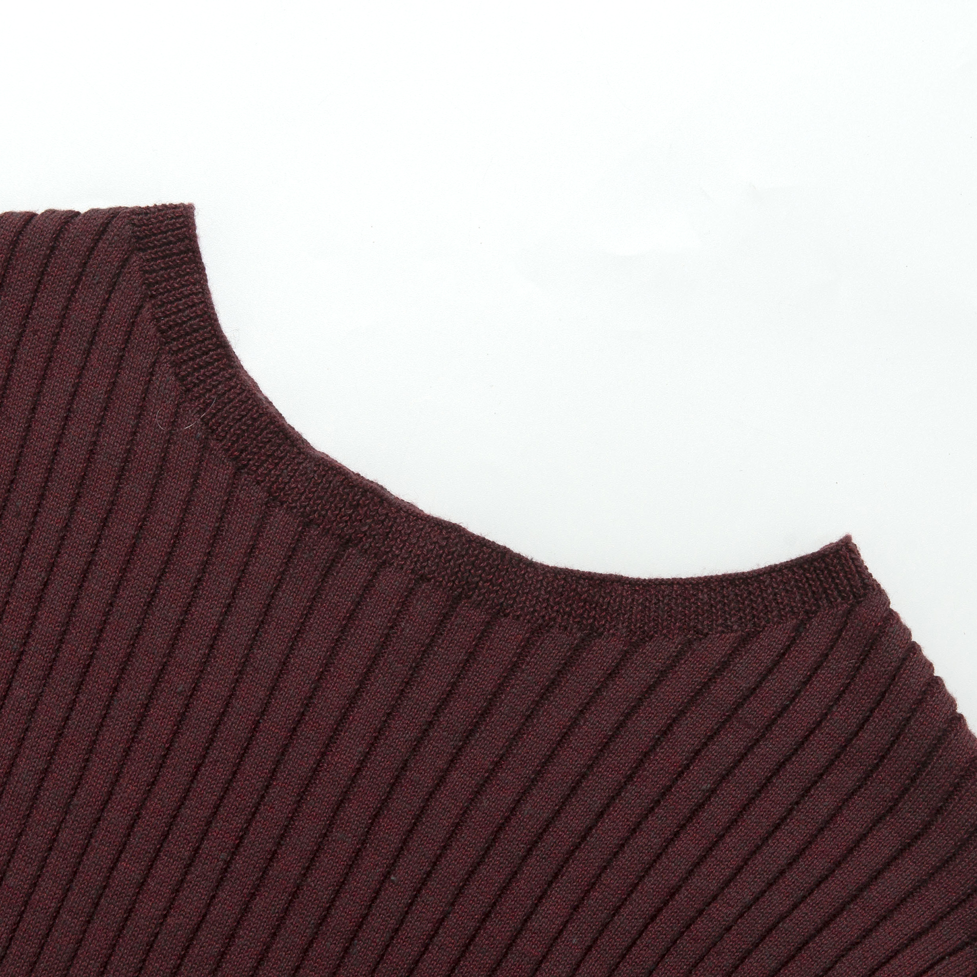 Ladies' casual long sleeved top - slim fit cut striped pattern and unique texture