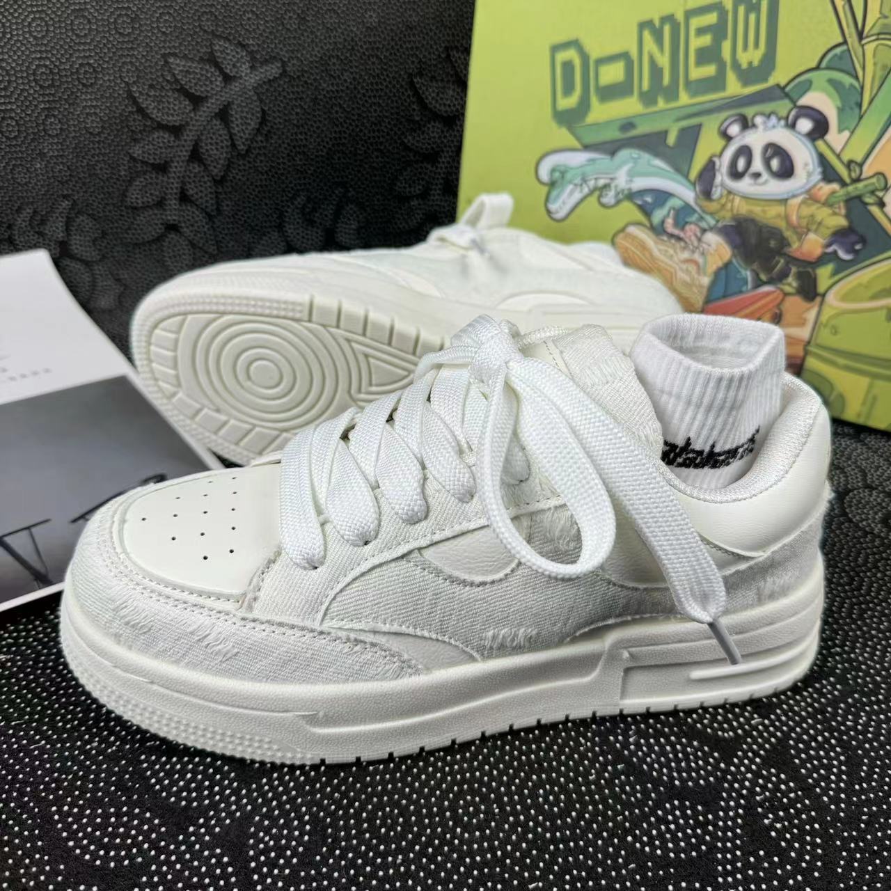 2025 Ins national trend leisure small white shoes niche original style for men and women skateboard shoes couple shoes student all-match sports shoes