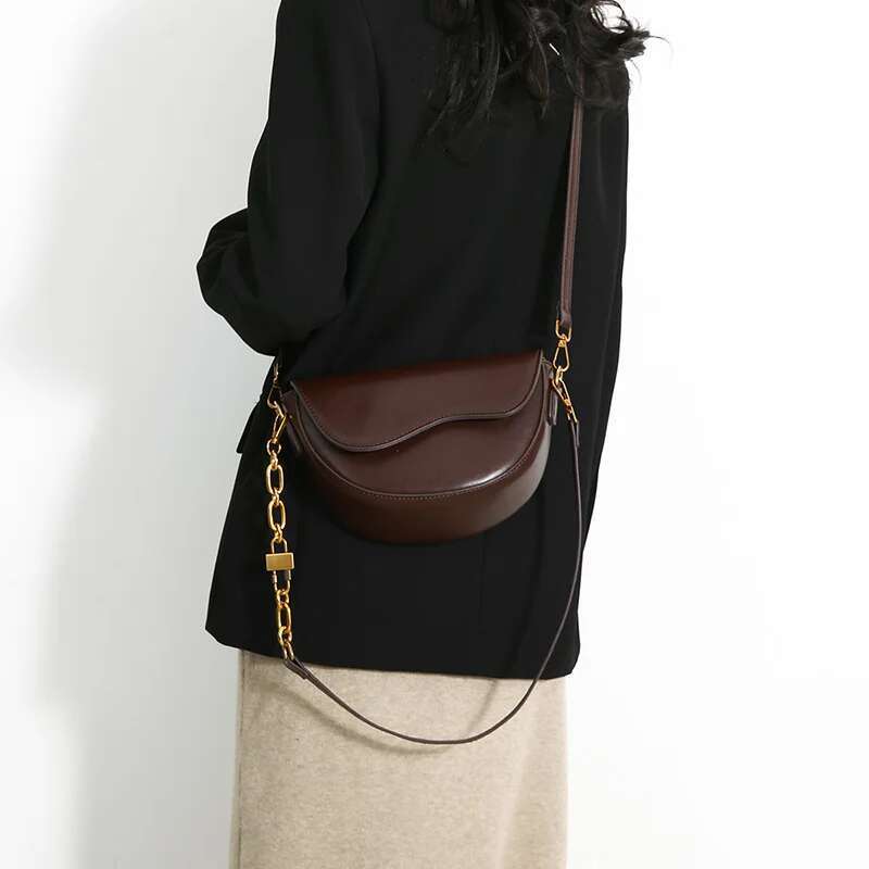 Women Vintage Saddle Solid Color Flap Shoulder Female Small Fashionable handbag Chain Underarm Bag Fashion PU Leather Commute Crossbody Bags