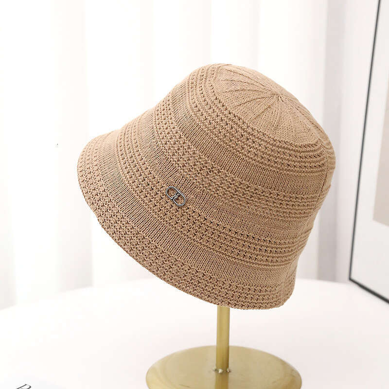 2024 Spring and Autumn New Breathable Bucket Women's Foldable Leisure Basin Summer Plain Face Small Knitted Hat