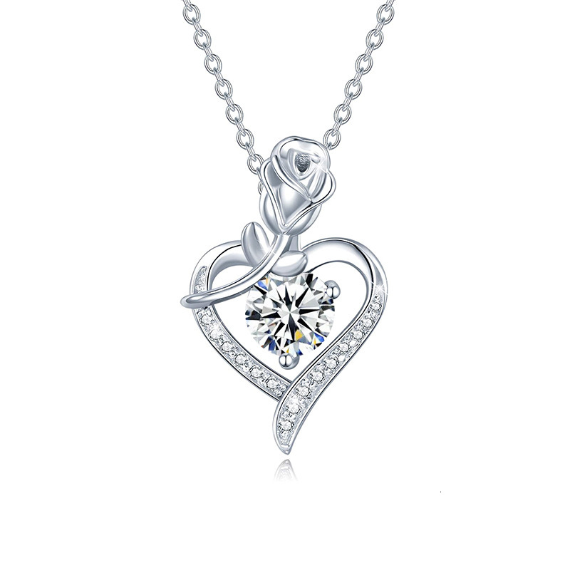 Pure sier heart-shaped rose women's collarbone necklace, moissani dia pendant accessory, high-end feel