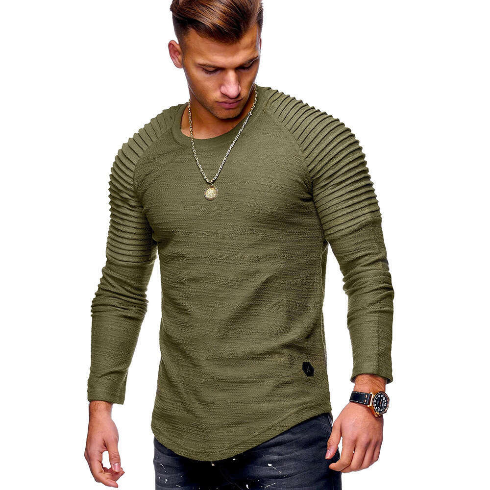 Military green solid color slim fit round neck long sleeved personalized fashionable pleated shoulder sleeves men's sports T-shirt, 2025 new styl