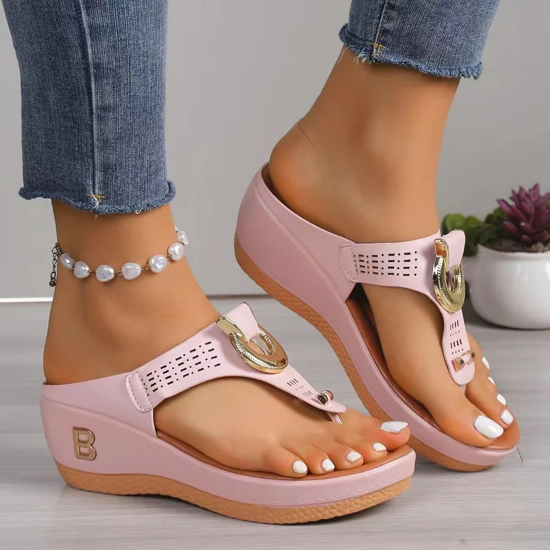 Summer Slippers Women 2025 Big Size Platform Wedges Sandals Slippers Non-Slip Open Toe Flip Flops Ladies Comfortable Beach Shoes 250318