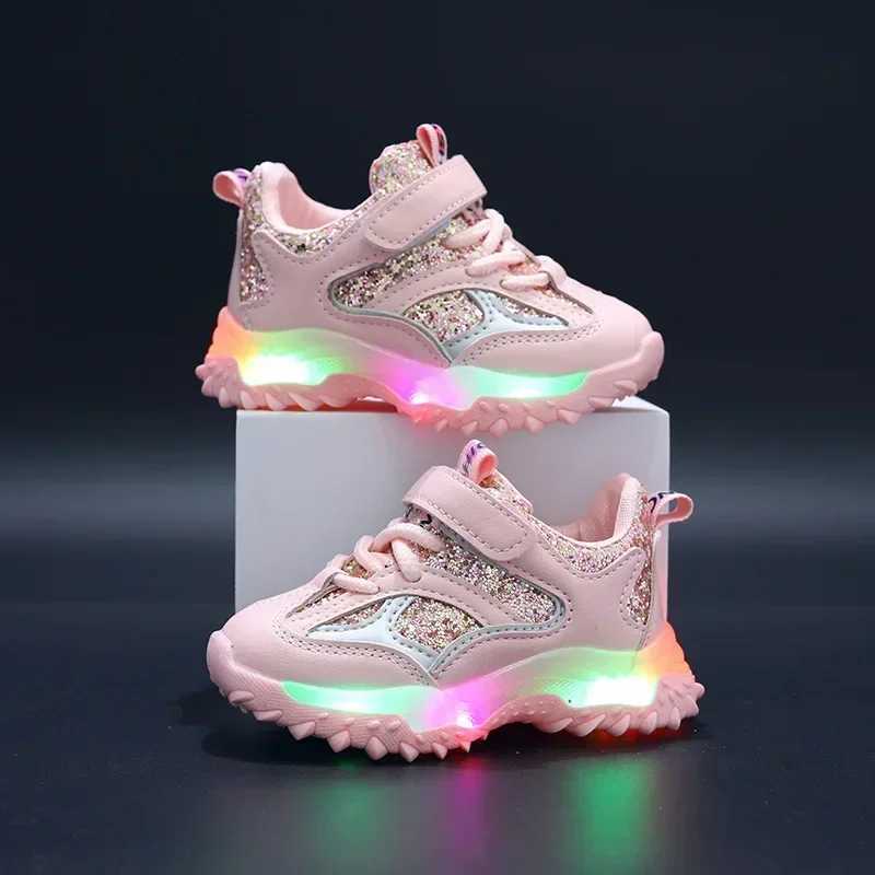 2025 Summer Sneakers Kids Fashion Girls LED Light Shoes Letter Mesh Breathable Luminous Shoes Casual Sports Shoes Boys Shoes W250318