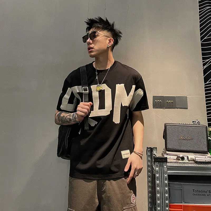Mens trend loose printed letter top T-shirt summer new solid color short sleeved casual T-shirt Harajuku fashion mens clothingT250318