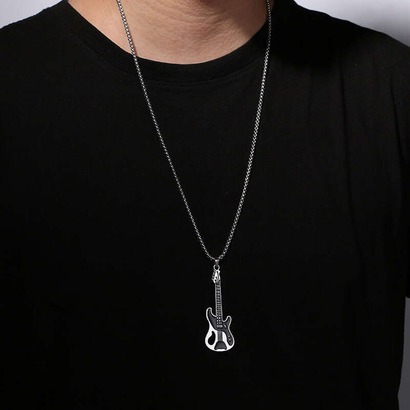 Korean version rock personalized hip-hop men's drip oil guitar necklace ins women's trendy instrument alloy pendant accessories