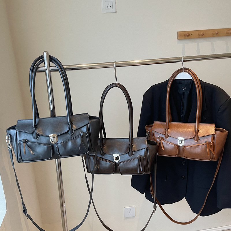 2025 New Large Capacity Armpit Crossbody Storage Bag Fashionable Designer Women s Handbag High quality Multifunctional Motorcycle Shoulder Bag Casual 