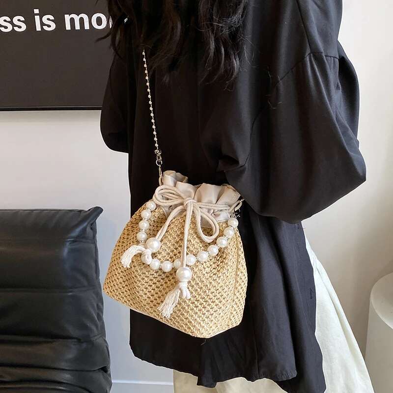 Straw Shoulder Solid Hasp Bucket Versatile Female Tote Bag Handmade Fashion Holiday Casual Top-Handle Bags Lady Beach Purse