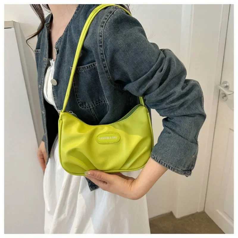 Luxury Tote Bag for Wen 2025 Sier Trend Designer Handbag Korean Shoder Hand Wens Bag Fi PU Leather Fem Purse Z250318