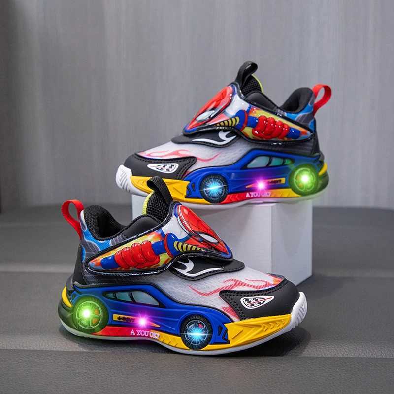 LED boys casual shoes outdoor mesh childrens Spider Man sports shoes childrens sports shoes light anti slip running shoes size 26-35 W250318