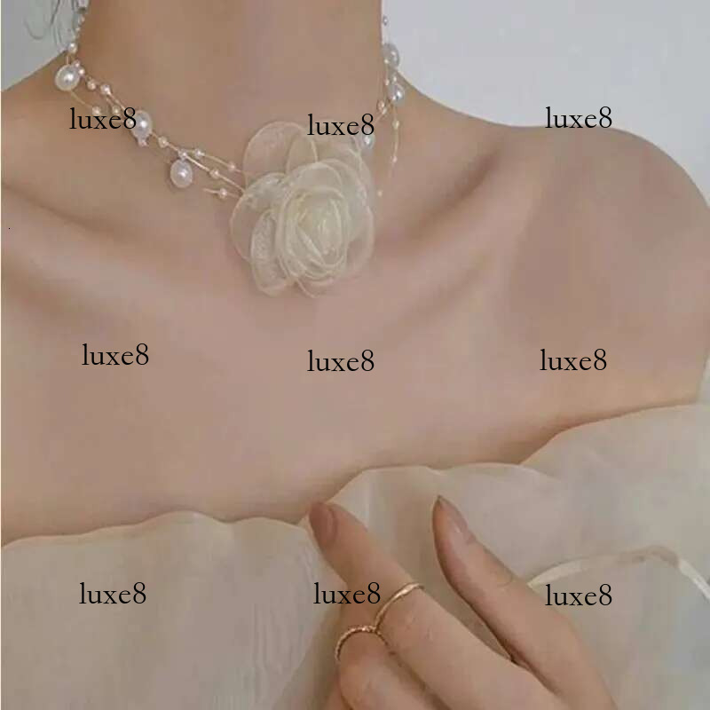 Exquisite Imitation Pearl Choker Fashionable Bow Tie Lace Up Velaet Necklace Personality Simple Jewelry For Woman