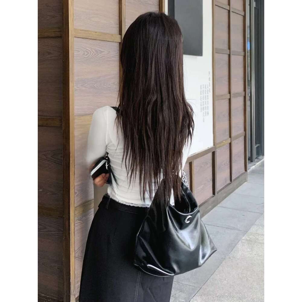 Capacity Commuter Large Soft Leather Multi-Purpose Bag College Style Hundred Chain Shoulder Black Handbag