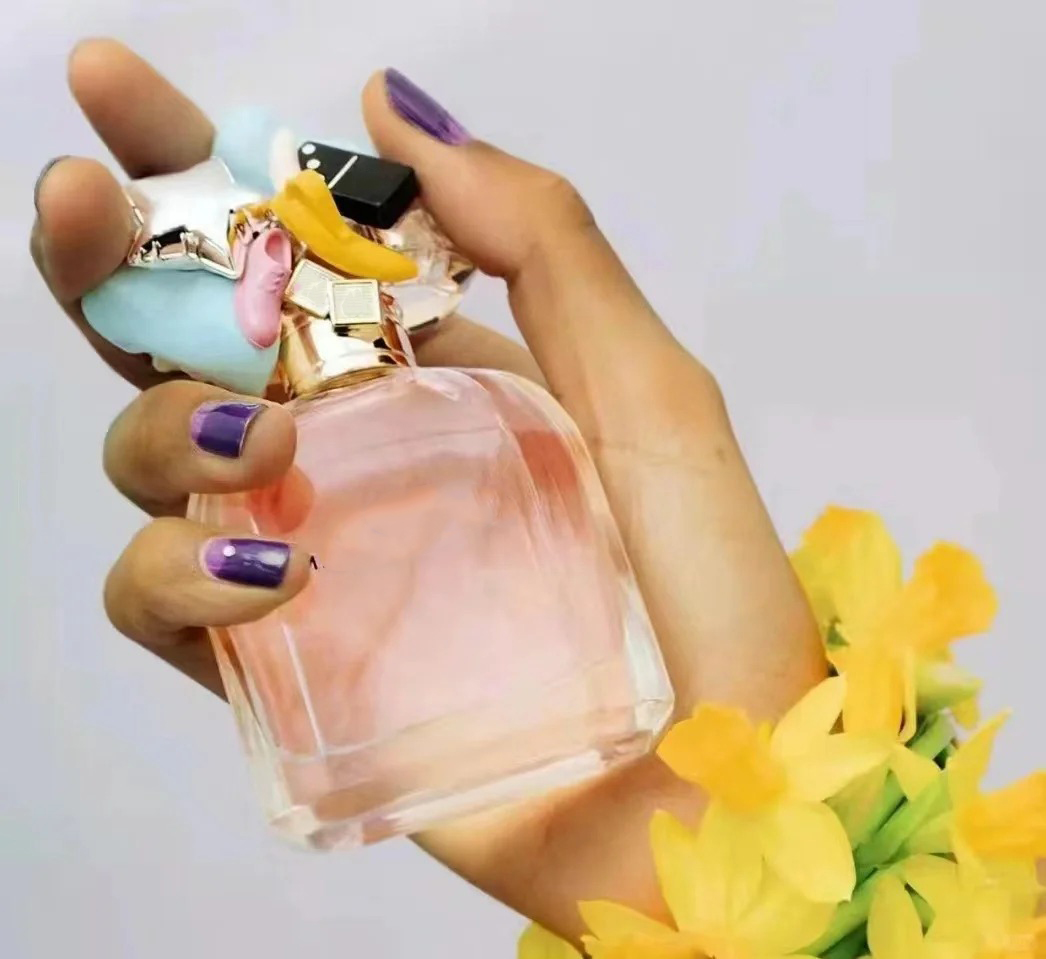 Women Perfume 100ml Flower Fragrance Eau De Parfum Toilette Long Lasting Smell EDP Brand Men Woman Lady Girl Charming Fresh Cologne Spray Body Mist High Quality