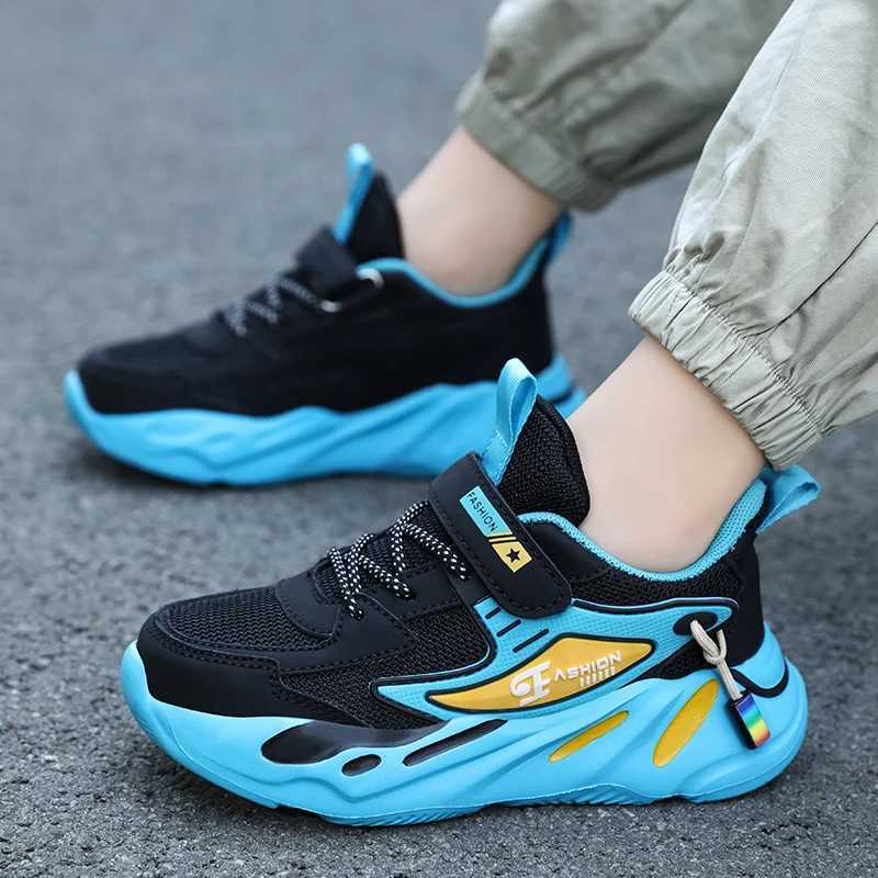 Childrens mesh sports running shoes are breathable and non slip suitable for girls casual running and childrens sports shoesXJ250318