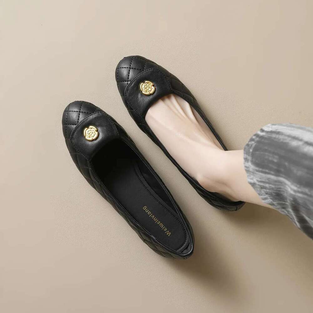 New spring women's outdoor Round toe design Black Mary Jane Ladies casual flat Work Boat shoes 41-43
