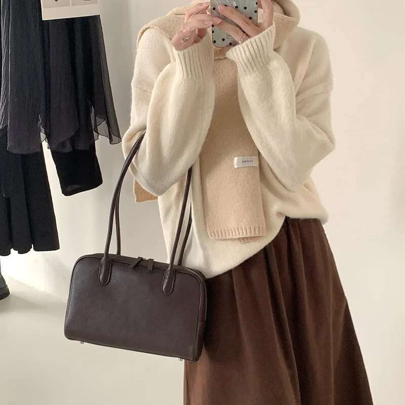 Fashion New 100% Genuine Leather Women Bowg Bag Design Soft Simple Shoulder Bags Ladies Commute Casual Totes Black