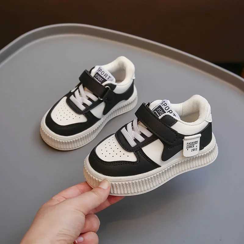 Childrens 2023 New Design Sneakers Boys Fashion Sport Shoes Girls Casual Shoes Breathable Non-slip Student Shoes Kids Footwears W250318