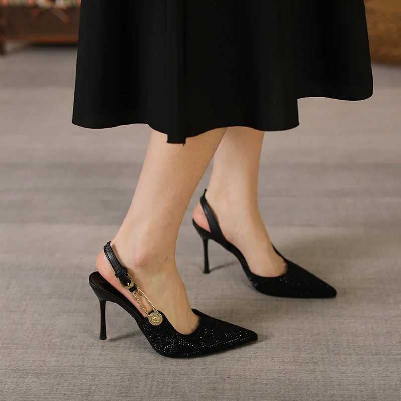 Summer New Pointy Black Dinner Diamd High Heel Thin Heel Sensual Shallow Sandals Y250317