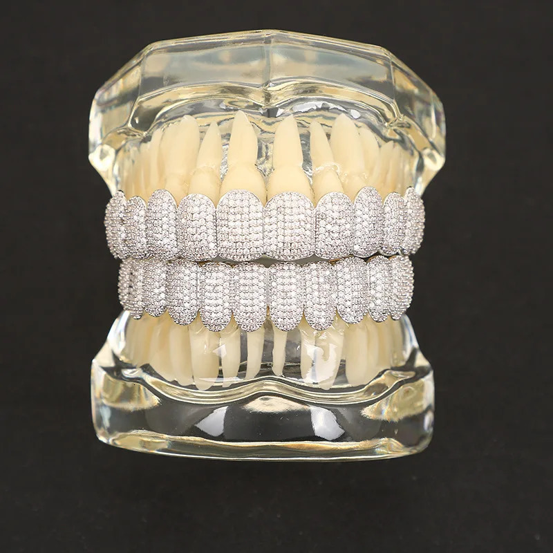 Teeth Set For Unisex Top Bottom Iced Out Cubic Zirconia Stone Brass Material Hip Hop Cosply Jewelry For Man Women 250318