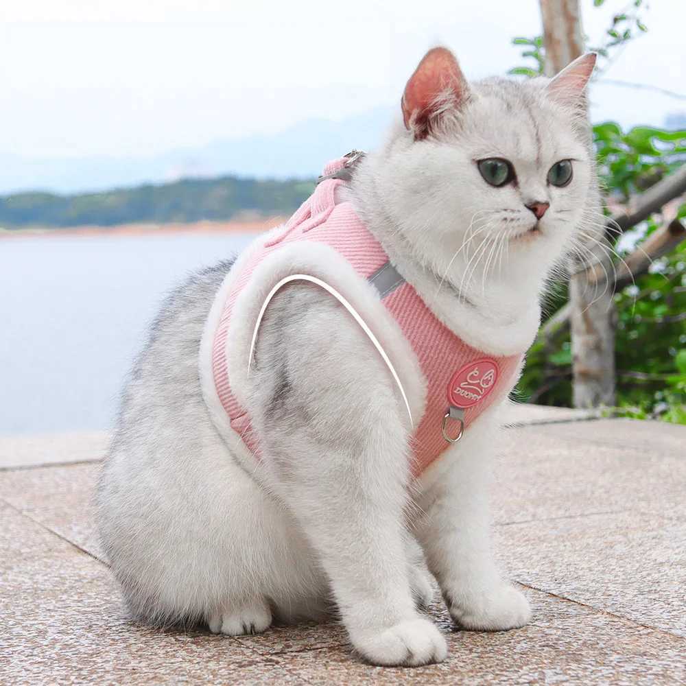 Rabbit fur cat and dog harness and belt set winter pet outdoor walking supplies reflective adjustable cat and dog harnessT250318