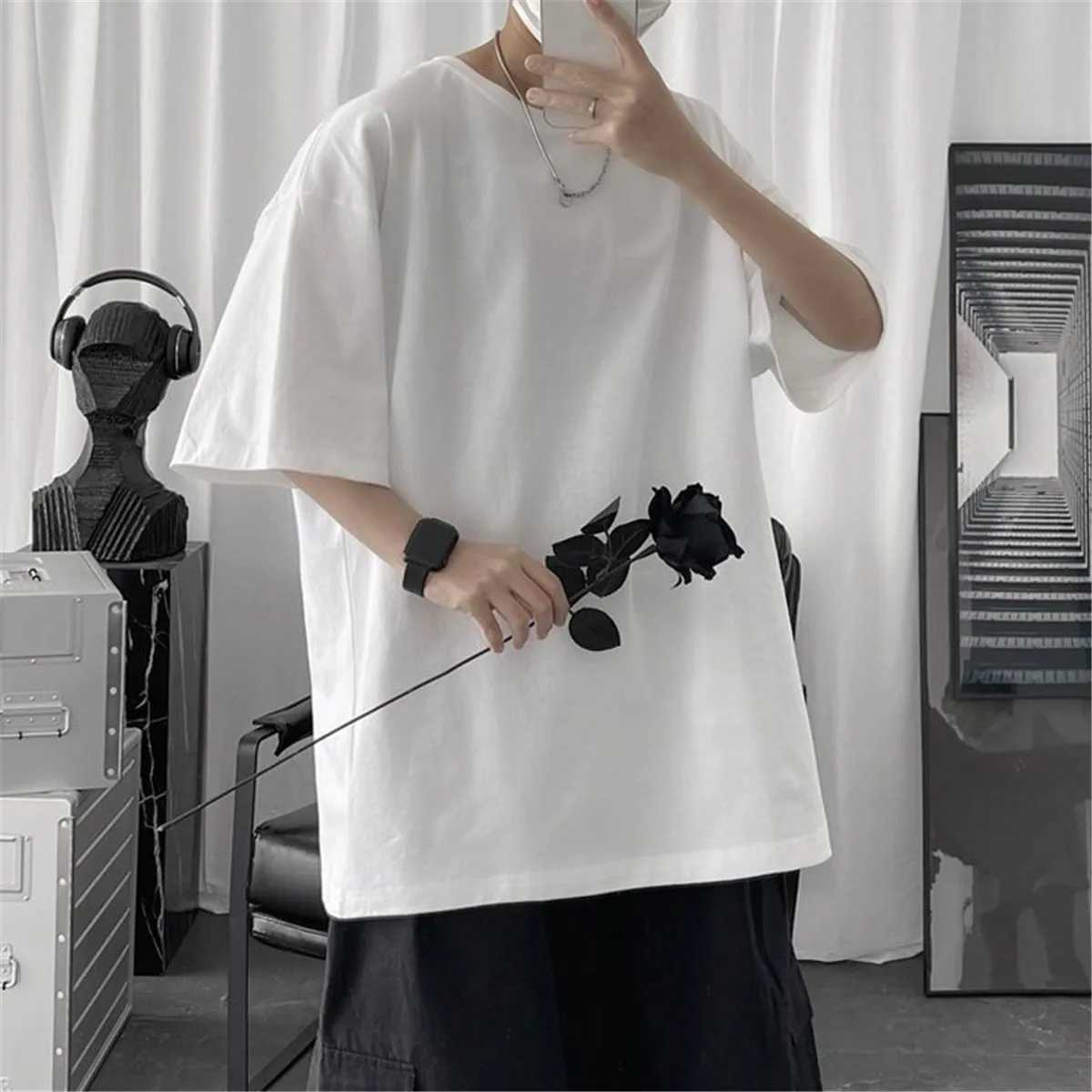 Cotton Summer Fashion Mens T-shirt Casual Solid Short Sleeve Classic Mens T-shirt 100% Cotton Korean Hip Hop Top T-shirt Black and WhiteT250318
