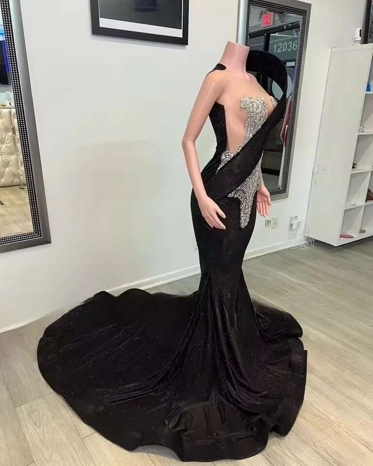 Sparkly Black Prom Dresses 2025 Crystal Sequin Mermaid Party Dress Gala Long Robe De Bal Evening Gowns Customized Dr0318