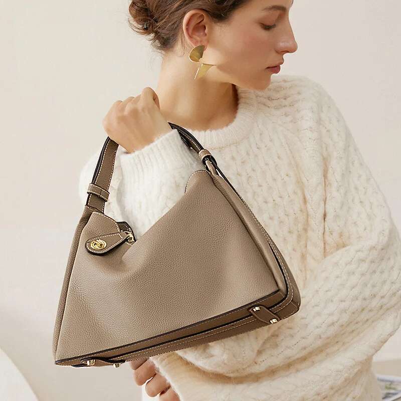 2023 New Women Casual Shoulder Genuine Leather Tote Bag High Quality Ladies Messenger Bags Female Soft Simple Handbag Khaki