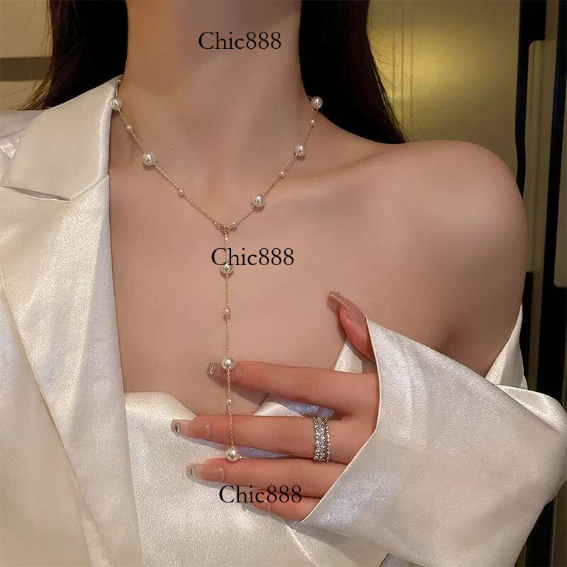 2024 New Simple Long Imitation Pearls Back Necklace for Women Sexy Tassel Pearl Harness Bikini Chest Chain Body Jewelry Mujer