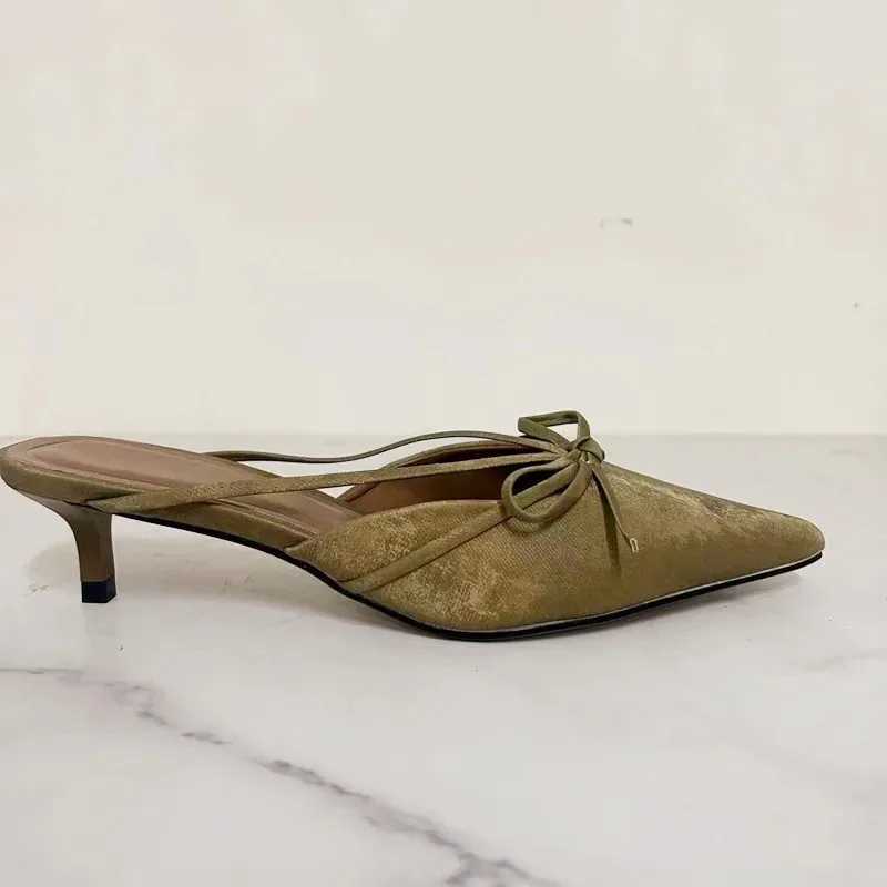 2025 Spring Luxury Design Bra Low Heel Pump Elegant Bow Decoration Strap Sexy Point Toe Womens Mes Shoes Y250317