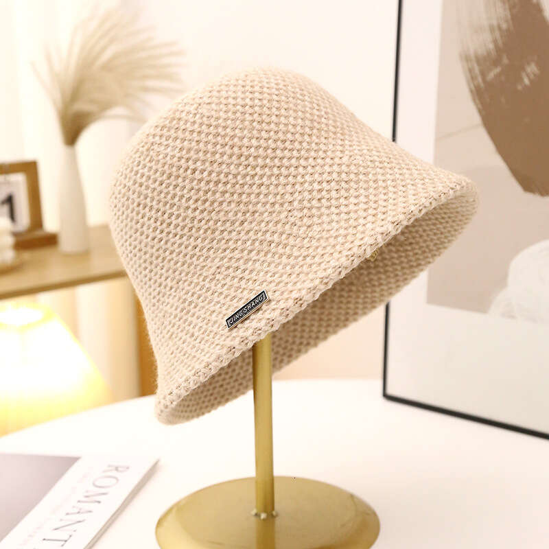 Hollow out protection fisherman for women's summer outdoor leisure sun shade knitted breathable bucket basin hat looks small on the face