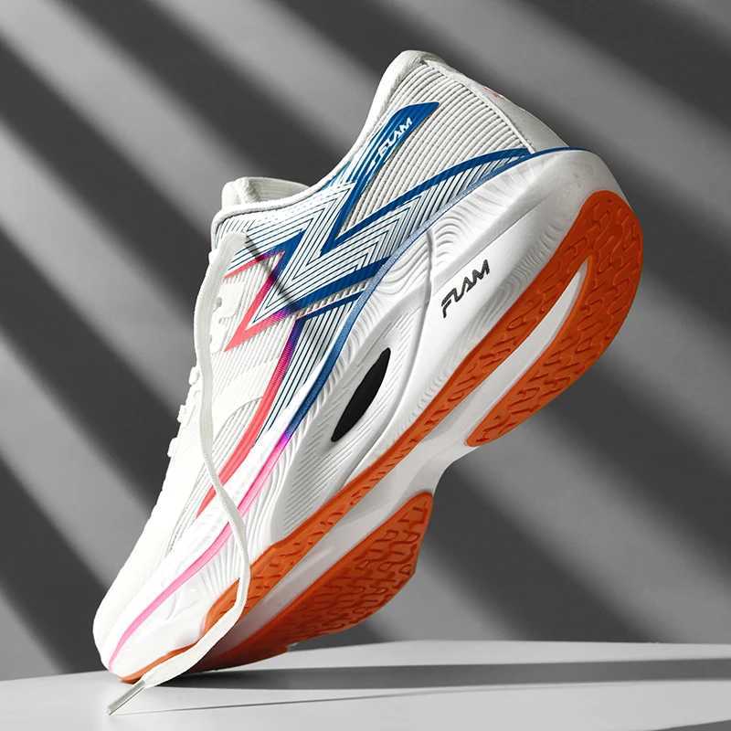 2025 New Running Shoes Carbon Plate Marathon Mens Sports Breathable Lightweight Womens Comfortable Sports Shoes Z250319