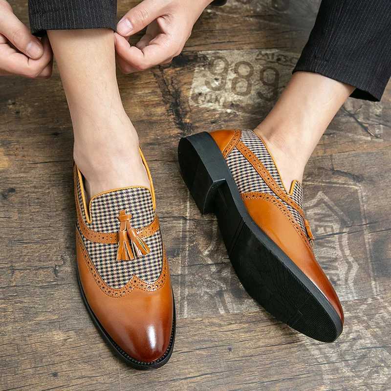 Trend Checkered Mens Brogue Shoes Original Tassels Formal Shoes Men Loafers Plus Size 48 Leather Man Evening Shoes LeatherXJ250319