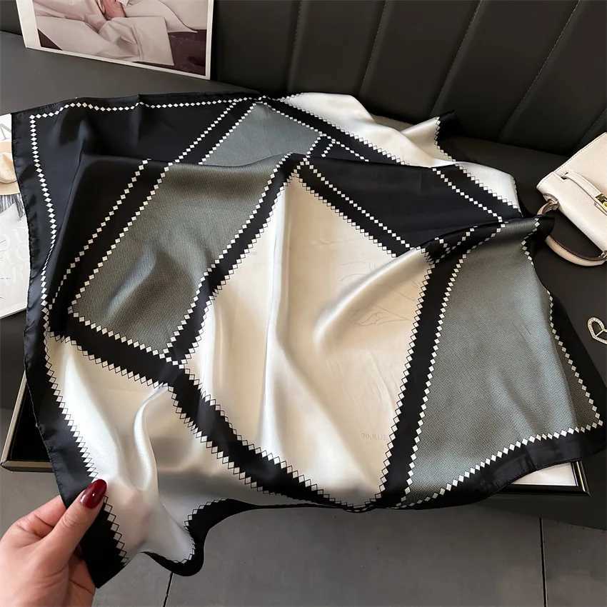 Luxury silk felt square scarf Wen 2024 printed satin collar spring headband Foard Bandana Echape tie shawl bag X250319