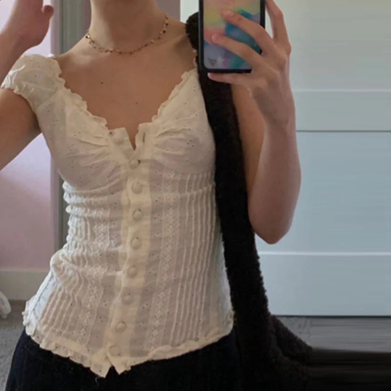 90s French Vintage Floral T-shirt Fairy Grunge Kawaii Button Frill V Neck Pullovers Tee Women Y2K Aesthetic White Crop Top Retro 250319