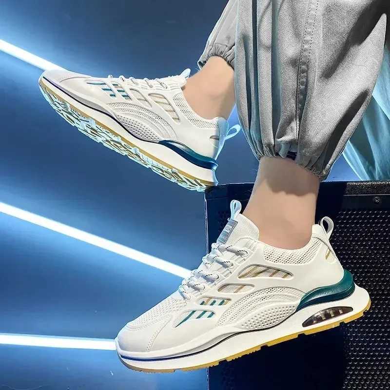 Fashion Mens Sneakers Mesh Breathable Casual Shoes Non-slip Platform Running Shoes for Men Lace Up Flats White Tenis Masculino Z250319
